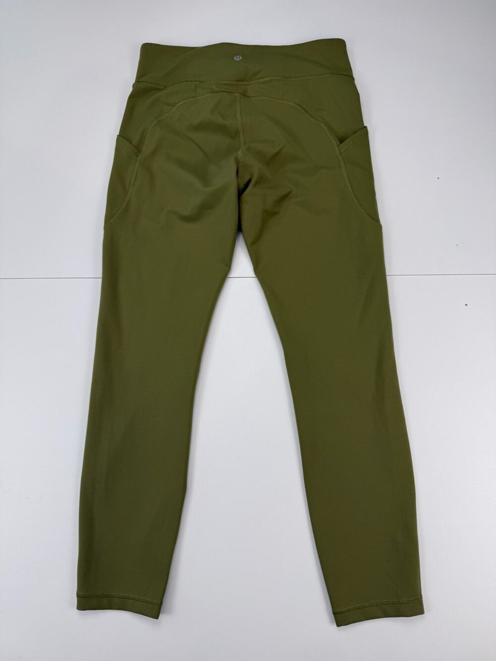 Lululemon Womens 8 Olive Green High Rise Leggings Side Pockets 77% Nylon